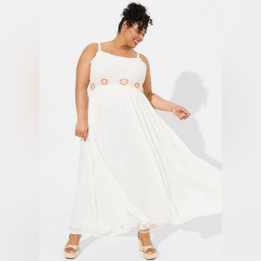 TORRID Maxi Crochet Detail Trapeze Dress GRANNY SQUARE CROCHET SIZE large 00X